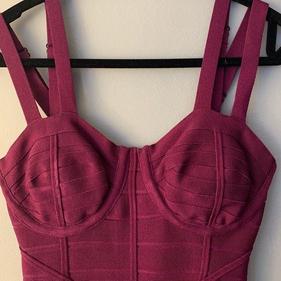 Stunning Designer cocktail dress by Stretta of LA - Picture 7 of 11